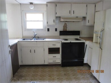 20 True St, Mechanic Falls, ME 04256 - photo 2