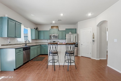 14372 Karen Point, El Paso, TX 79938 - photo 3