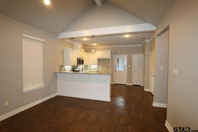 1815 1815 Knob Hill Dr, Tyler, TX 75701 - photo 5