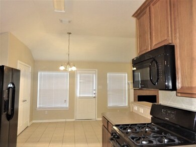 30611 S Sulphur Creek Dr, Magnolia, TX 77355 - photo 6