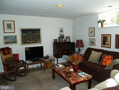 10904 Bloomingdale Dr, Rockville, MD 20852 - photo 7