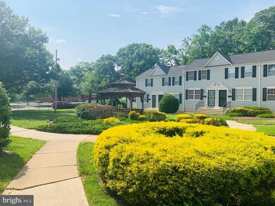 2503 Kent Town Place unit B, Hyattsville, MD 20785 - photo 2