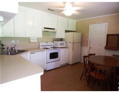 402 Fendler Pkwy, Pineville, LA 71360 - photo 4