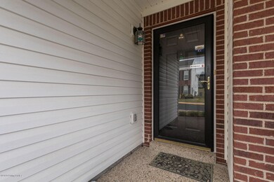 6728 Arbor Creek Dr, Louisville, KY 40228 - photo 6