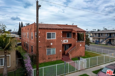 1152 W 88th St, Los Angeles, CA 90044 - photo 5