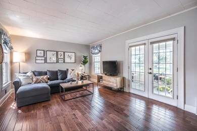 958 Timberman Rd 12