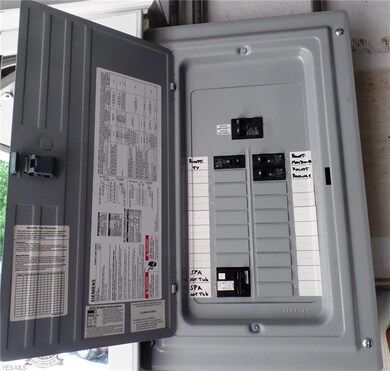 46150 Wyoming Ave, East Liverpool, OH 43920 - photo 5