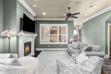 11-web-or-mls-304 Eastpark-11