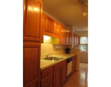 162 Laurelwood Dr unit 162, Hopedale, MA 01747 - photo 5
