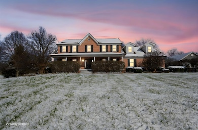 4110 Withrow Rd, Hamilton, OH 45011 - photo 2