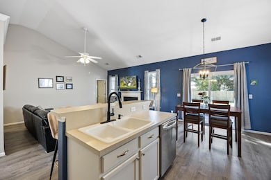 202 Cabrill Dr, Charleston, SC 29414 - photo 6