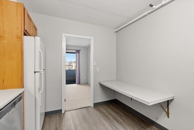 1731 Beacon St unit 811, Brookline, MA 02445 - photo 6