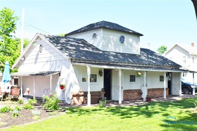 606 W Main St, Woodville, OH 43469 - photo 4