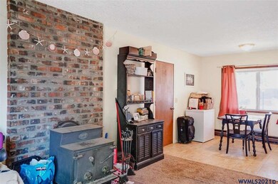 38933 SW 3rd Ave, Scio, OR 97374 - photo 6