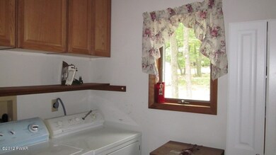 125 Hillside Dr, Lords Valley, PA 18428 - photo 2