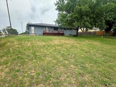 115 S Main St, Sharon, OK 73857 - photo 6