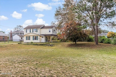 2112 Gray St, Schenectady, NY 12306 - photo 4