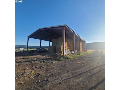 70775 Middle Rd, Elgin, OR 97827 - photo 7