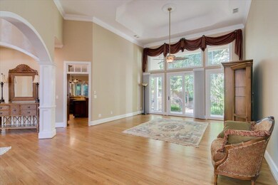 SOARING CEILINGS WOOD FLOOR