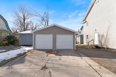 202 Jefferson Ave, La Porte, IN 46350 - photo 3