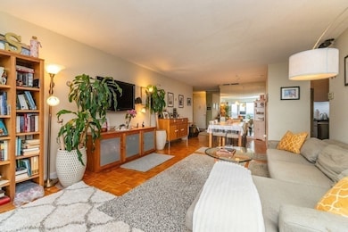 Jamaicaway Tower and Townhouses unit 282, Jamaica Plain, MA 02130 - photo 5