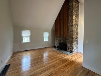 25 Elephant Rock Rd unit 2, Woodbury, CT 06798 - photo 4