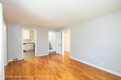 1318 George St, Lansing, MI 48910 - photo 6