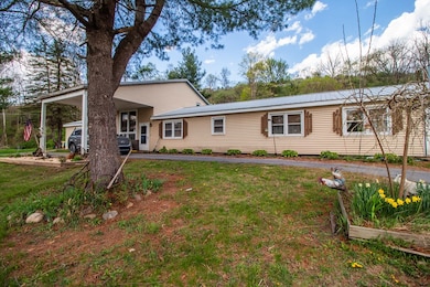 145 Tracy Brewer Rd, Meshoppen, PA 18630 - photo 4