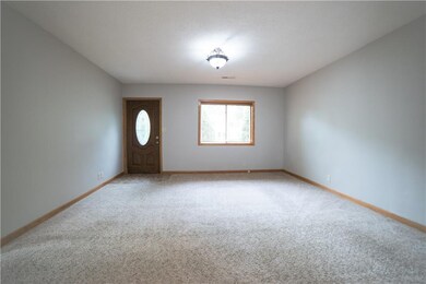 4016 56th St, Des Moines, IA 50310 - photo 5