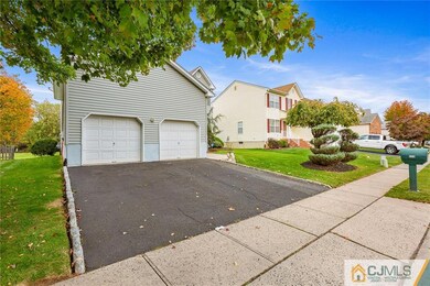 523 Grandview St, Middlesex, NJ 08846 - photo 3