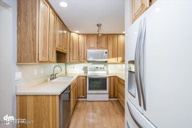 07-Kitchen_IMG_0591