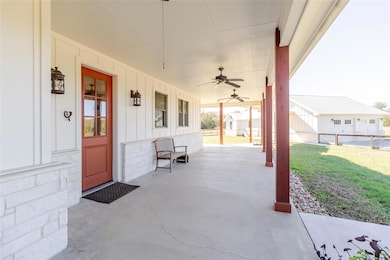 397 Glass Ln, Bastrop, TX 78602 - photo 2