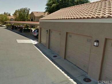 1 Car Garage 
