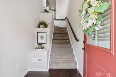 135 Rippling Brook Ln, Springboro, OH 45066 - photo 3