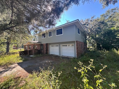 1106 NE 8th Ave, Crystal River, FL 34428 - photo 2