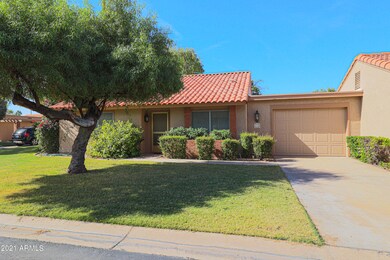 114 Leisure World, Mesa, AZ 85206 - photo 2