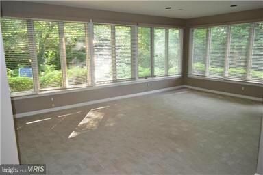 12704 Steeple Chase Way, Potomac, MD 20854 - photo 6