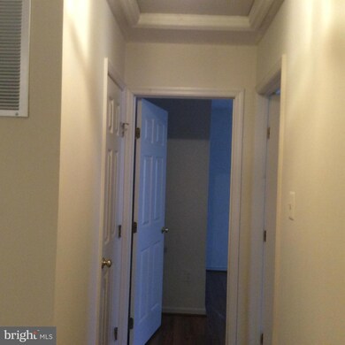 4105 Swiss Stone Dr, Burtonsville, MD 20866 - photo 6