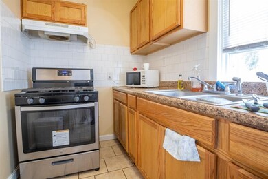 82 Carolina Ave, Providence, RI 02905 - photo 6