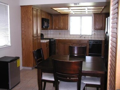 Tiled flooring in the kitchen