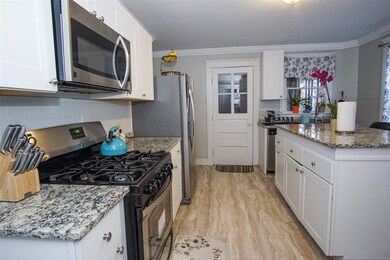 14 6th St unit 107, Nashua, NH 03060 - photo 6