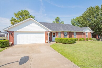 2706 Forrest Cir, Durant, OK 74701 - photo 3