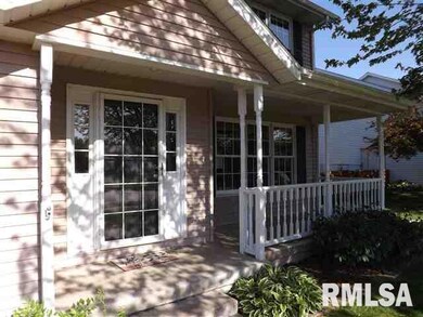 4415 N Oak St, Davenport, IA 52806 - photo 2
