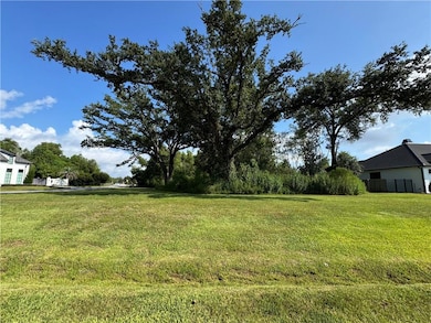 321 Cypress Crossing Dr, Belle Chasse, LA 70037 - photo 2