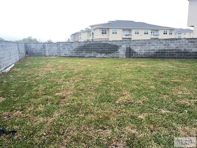 702 W Juniper Dr unit A, Harlingen, TX 78552 - photo 2