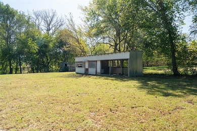 150 S 4th St, Patterson, IA 50218 - photo 7