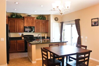 Kitchen/GreatRoom