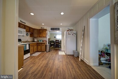 1117 Fuselage Ave, Middle River, MD 21220 - photo 5