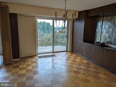 Harbour Square unit S605, Washington, DC 20024 - photo 3