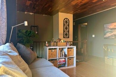 Living Room (2)